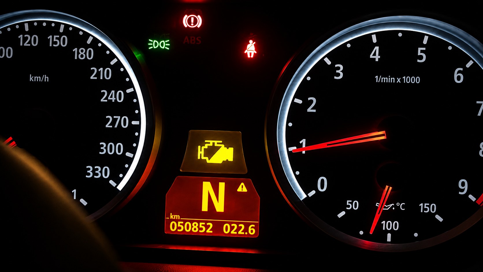 BMW check engine light and limp mode warning on instrument cluster from low fuel pressure codes 29F2 and 29DC