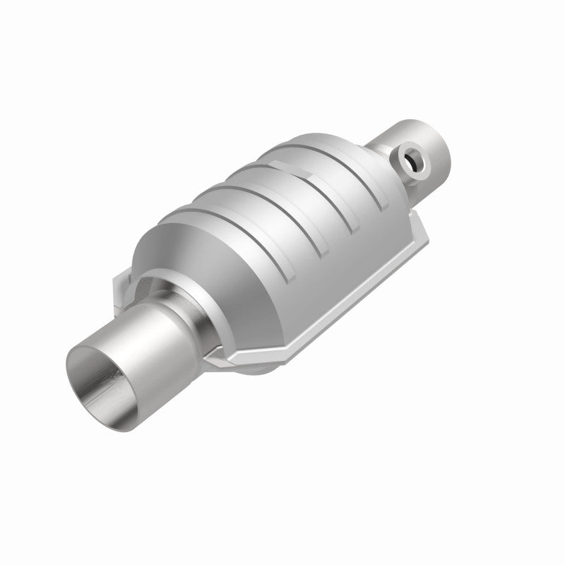 MagnaFlow Universal Catalytic Converter - Single O2 Boss
