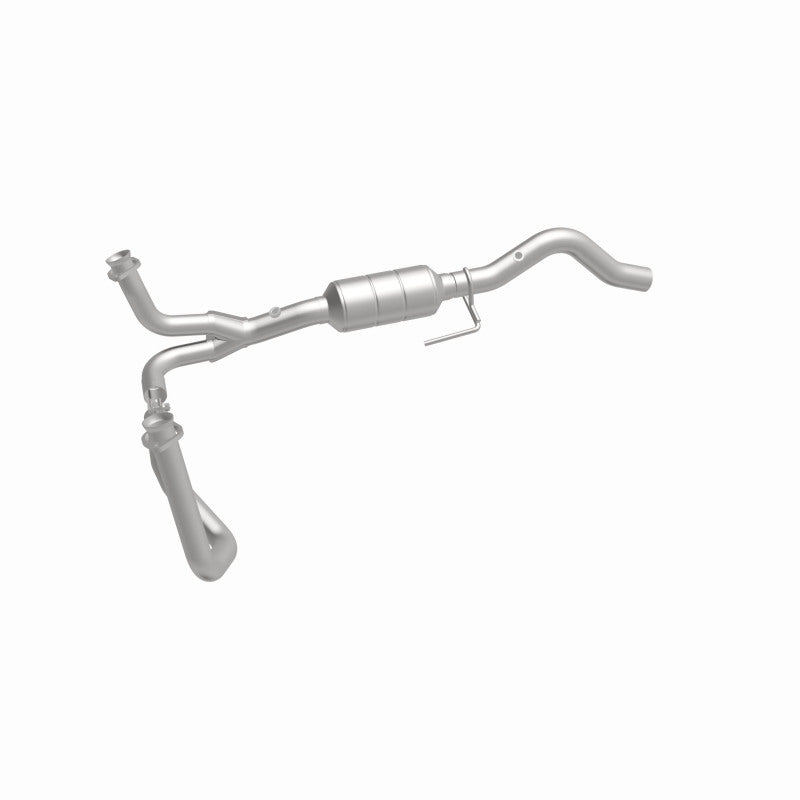 MagnaFlow Conv DF Direct-Fit Catalytic Converter for 2000–2003 Dodge Durango 4WD – OEM - OneFastShop