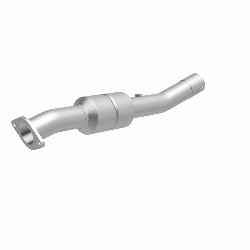 Magnaflow Direct-Fit Catalytic Converter Passenger Side Rear for 2001-2006 Chevy/GMC Silverado/Sierra 2500 HD