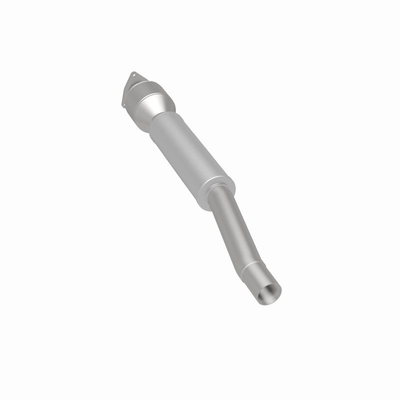 Magnaflow Direct-Fit Catalytic Converter 04-06 VW Phaeton 4.2L Driver Side Rear - OneFastShop