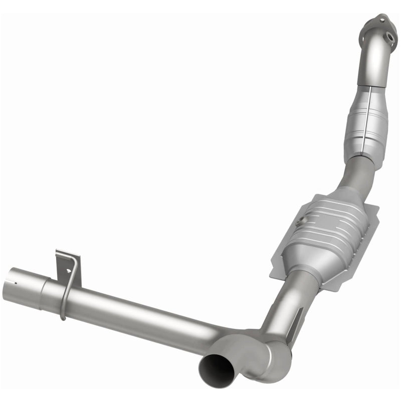 Magnaflow Catalytic Converter Federal/EPA Compliant for 01 Ford Trucks 4.6L - OneFastShop