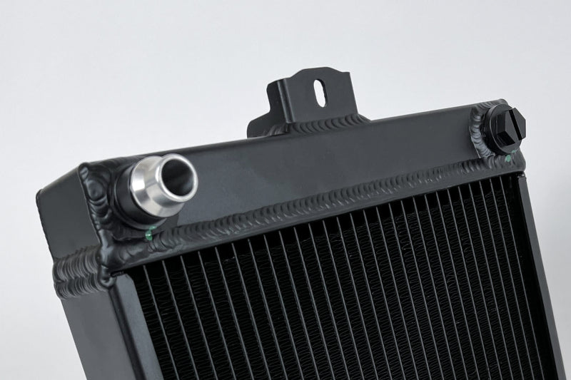 CSF BMW F8X M3/M4/M2C Auxiliary Radiators with Rock Guards - Fits 2015-2021 M2/M3/M4 Models