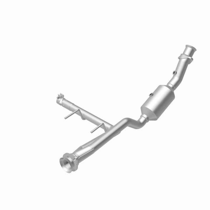 MagnaFlow 2018–2020 Right Underbody Direct-Fit Catalytic Converter for Ford F-150 V6 3.3L - OneFastShop