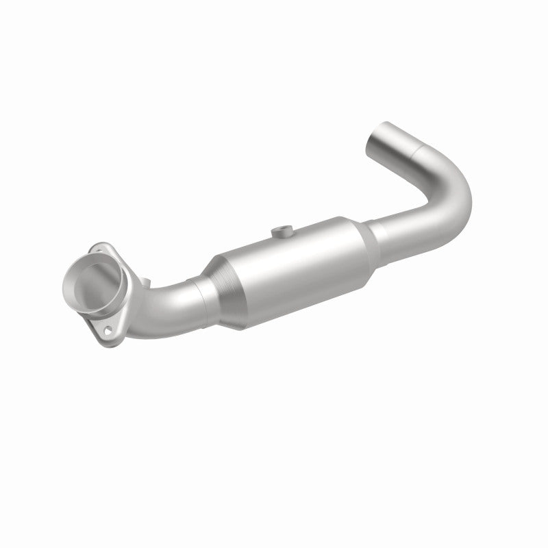 Magnaflow Direct Fit Converter for 07-08 Ford Expedition 5.4L CARB Compliant