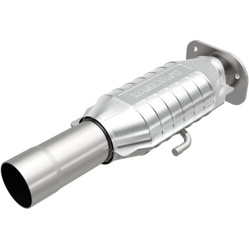 Magnaflow Catalytic Converter - Federal/EPA Compliant DF for GM 86-90 - OneFastShop