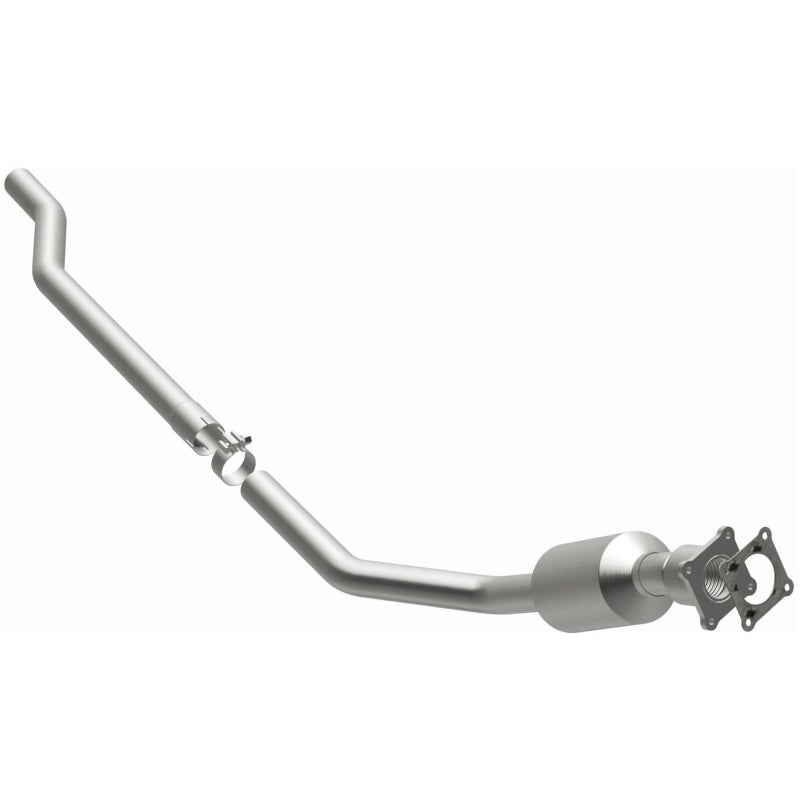 MagnaFlow California Grade Direct-Fit Catalytic Converter - Chrysler Town & Country / Dodge Grand Caravan 3.3L, image 3