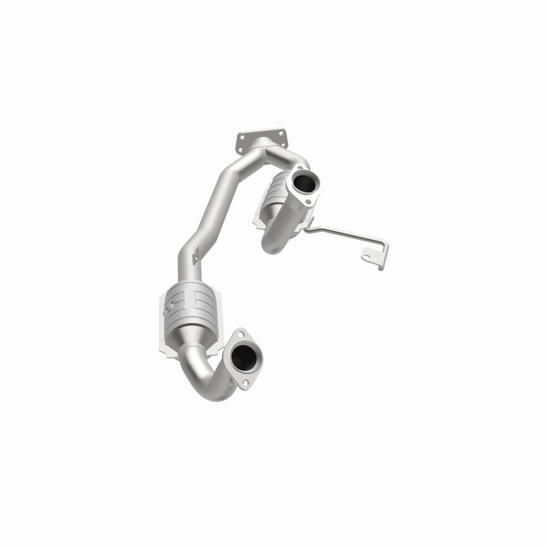 MagnaFlow Conv DF Direct-Fit Catalytic Converter for 2001–2003 Ford Windstar 3.8 OEM