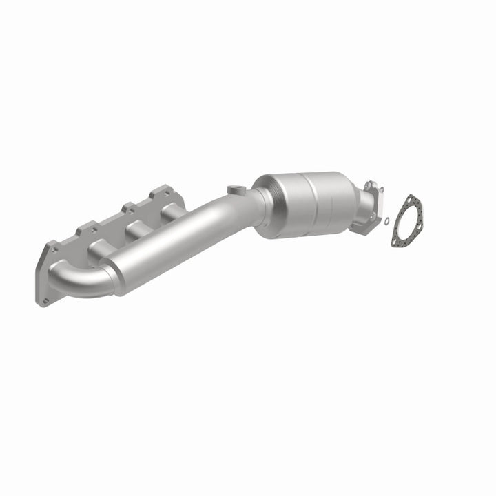Magnaflow Direct-Fit Catalytic Converter 02-04 VW Passat 4.0L - OneFastShop