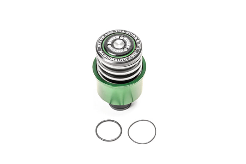 Radium Engineering 1.5 Inch Dry Break Fuel Filler Male PRV