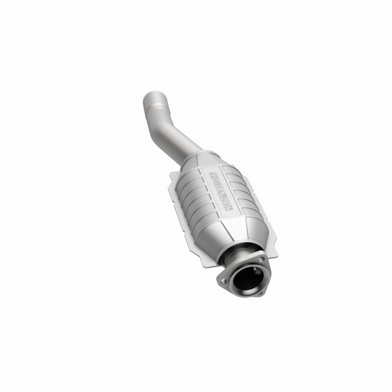 Magnaflow Conv Volvo 28.75X6.5X4 2.5/2.38 Direct-Fit Catalytic Converter for 1985-1995 Volvo 740 940 - OneFastShop