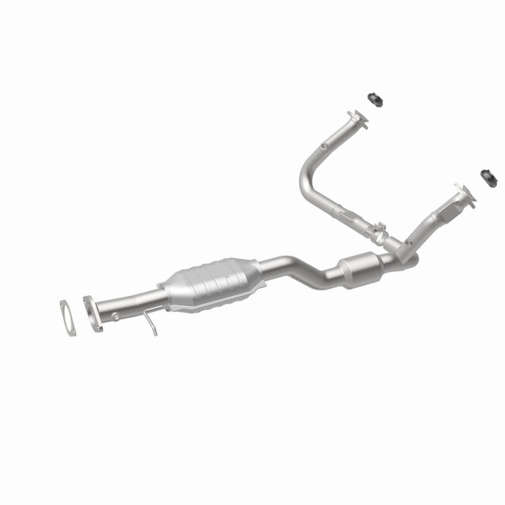 MagnaFlow Conv DF S10 PU- 01-03 6 4.3L OEM - OneFastShop