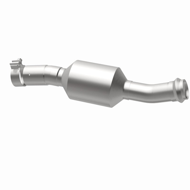 MagnaFlow OEM Grade Rear Direct-Fit Catalytic Converter - Ford Bronco Sport 1.5L / Lincoln Corsair 2.0L 360 degree view 3
