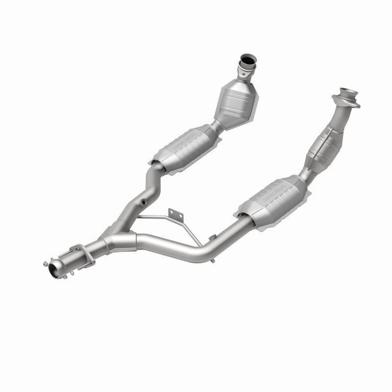MagnaFlow Direct-Fit Catalytic Converter for 1996–1998 Ford Mustang 3.8L