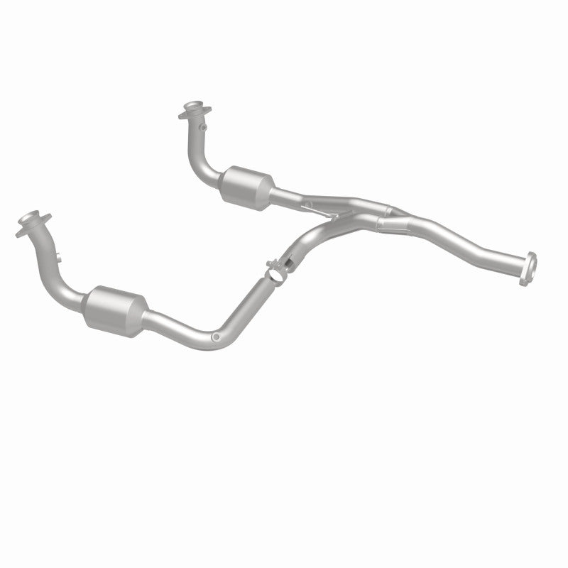 Magnaflow Direct Fit Catalytic Converter for 05-07 Jeep Liberty 3.7L - OneFastShop