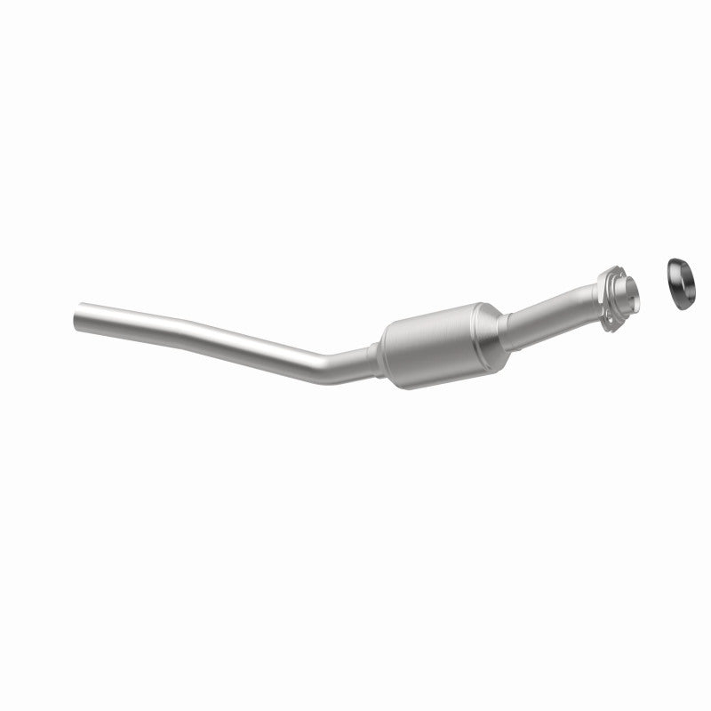 Magnaflow Direct Fit Converter for 92-95 Caravan/Voyager V6 CA Compliant - OneFastShop