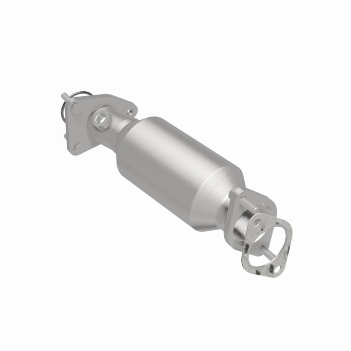 Magnaflow Direct Fit Converter for 05-06 Nissan Pathfinder 4.0L CARB Compliant with Gaskets and Hardware - OneFastShop