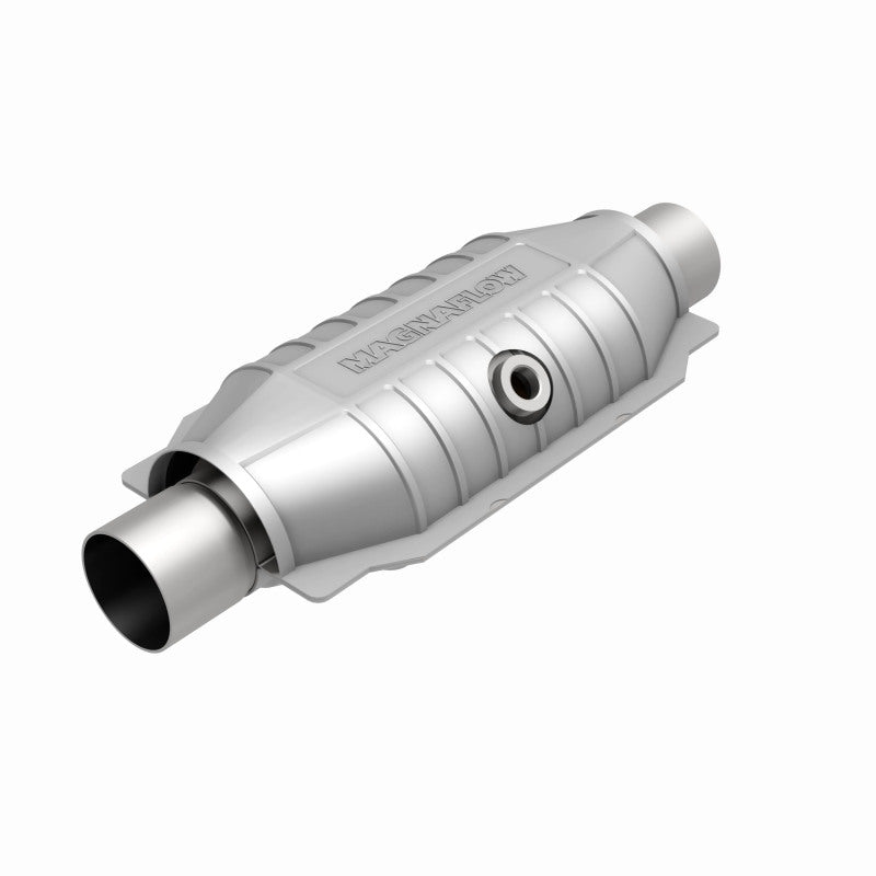 Magnaflow Universal Catalytic Converter 2.5" OBDII Rear Mid-Bed 02