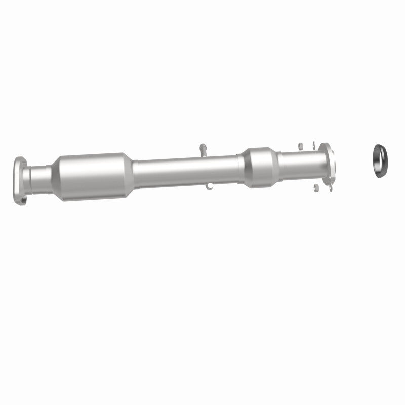 Magnaflow Direct-Fit Catalytic Converter for 14-16 Toyota Highlander 3.5L