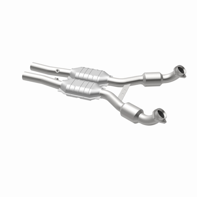 MagnaFlow Direct-Fit Catalytic Converter 93989 for 2000-2004 Chevrolet Corvette