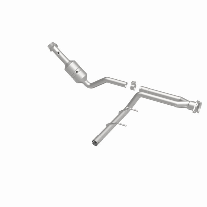 Magnaflow Direct-Fit Catalytic Converter for 2011-2014 Ford F-150 3.7L Underbody - OneFastShop