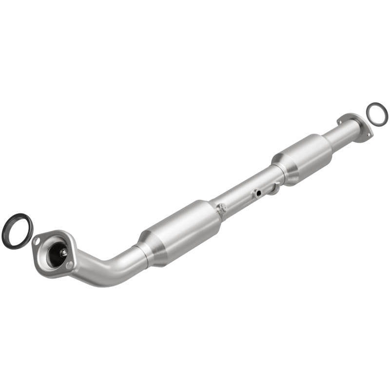 Magnaflow Direct-Fit Catalytic Converter 13-15 Toyota Tacoma CARB Compliant