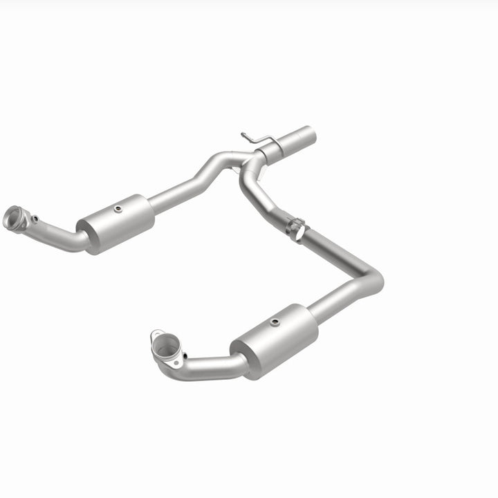 Magnaflow OEM Direct Fit Catalytic Converter for 09-13 Ford E-350 Super Duty V10 6.8 - OneFastShop