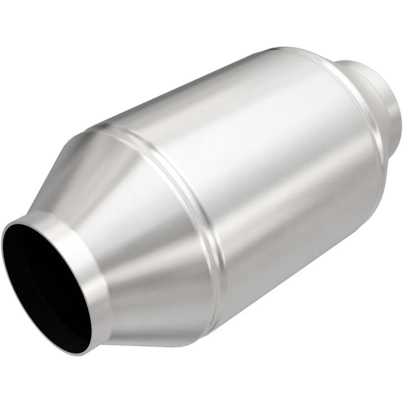 Magnaflow Universal Catalytic Converter 2.50 Inch C/C CA Pre-OBDII for 1982-1995 Dodge Isuzu Models