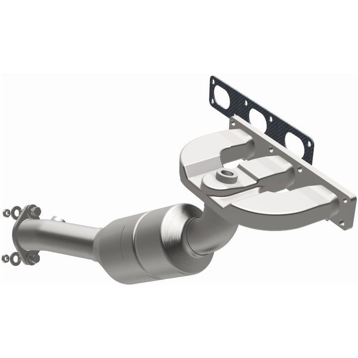 MagnaFlow Direct Fit Catalytic Converter BMW 5 01-03 Rear OEM