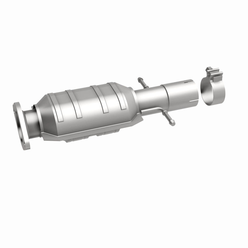Magnaflow Direct-Fit Catalytic Converter 09-11 Chevy Malibu 3.6L