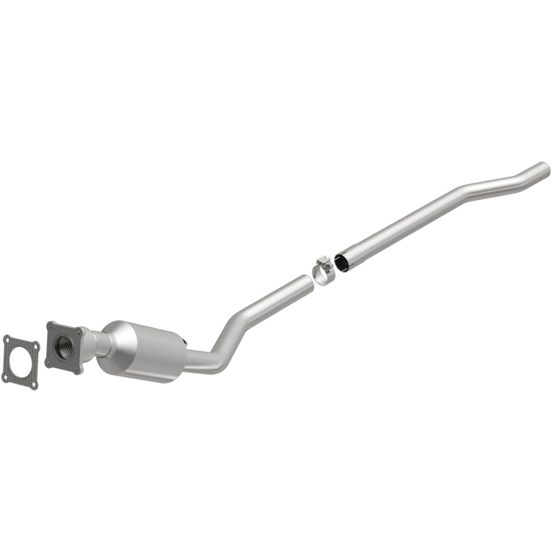 Magnaflow Direct Fit Catalytic Converter for 01-03 Chrysler Town & Country 3.3L - OneFastShop