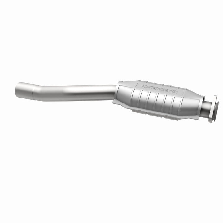 Magnaflow Conv Volvo 28.75X6.5X4 2.5/2.38 Direct-Fit Catalytic Converter for 1985-1995 Volvo 740 940 - OneFastShop