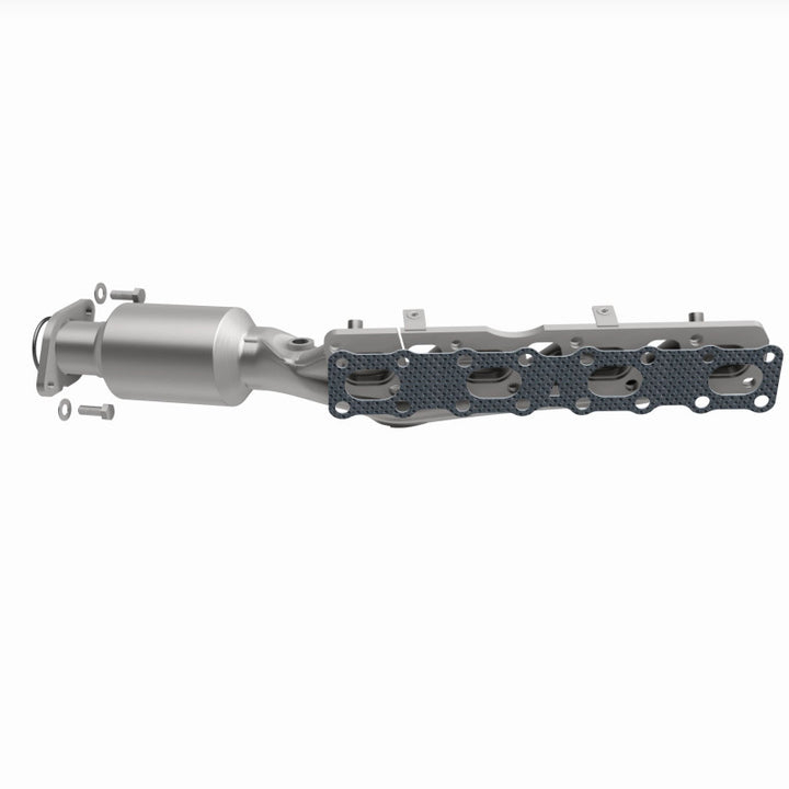 Magnaflow Direct Fit Catalytic Converter 05-06 Nissan Titan 5.6L - OneFastShop