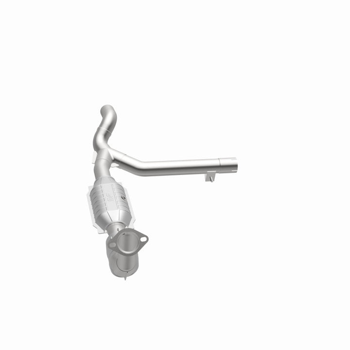 Magnaflow Direct-Fit Catalytic Converter 99-00 Ford Expedition 4.6 2WD