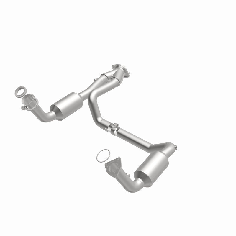 MagnaFlow Direct-Fit Catalytic Converter - 2005 Vehicles Compatible