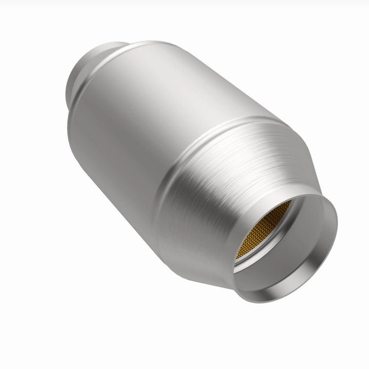 Magnaflow Universal Catalytic Converter 2.50 Inch C/C CA Pre-OBDII for 1982-1995 Dodge Isuzu Models