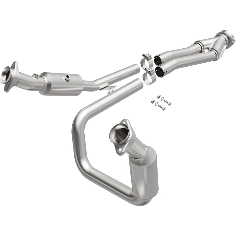 Magnaflow Direct Fit Catalytic Converter for 15-17 Ford Transit-150 3.7L - OneFastShop