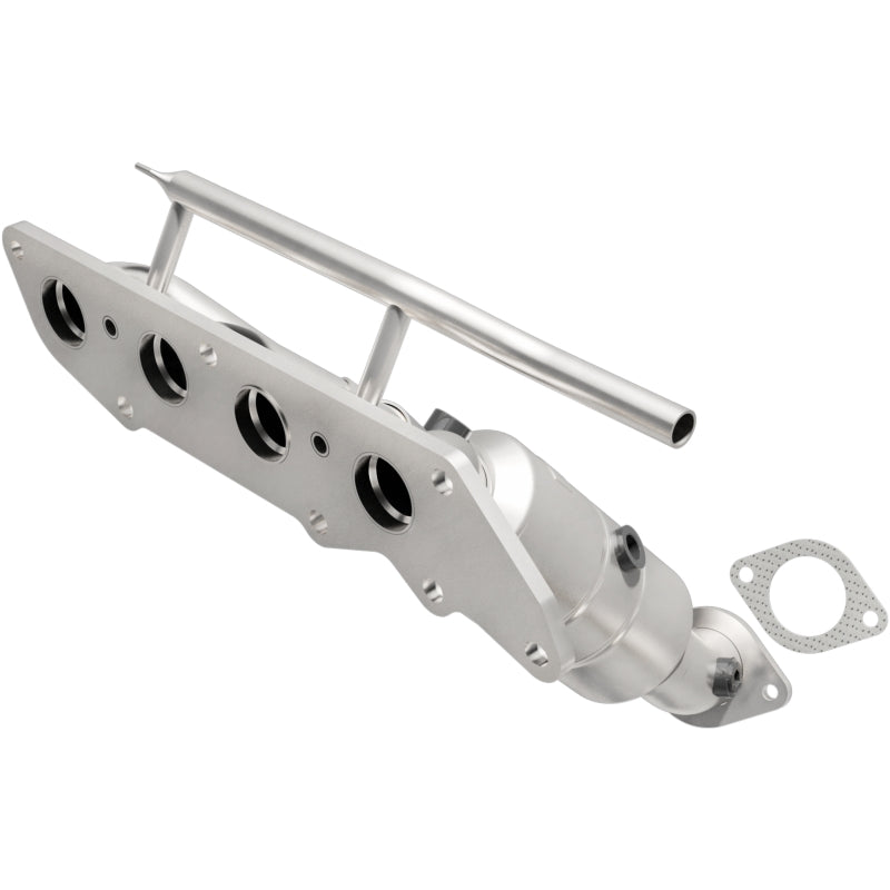 Magnaflow Catalytic Converter DF 07 Ford Focus 2.0L CA Emissions - OneFastShop