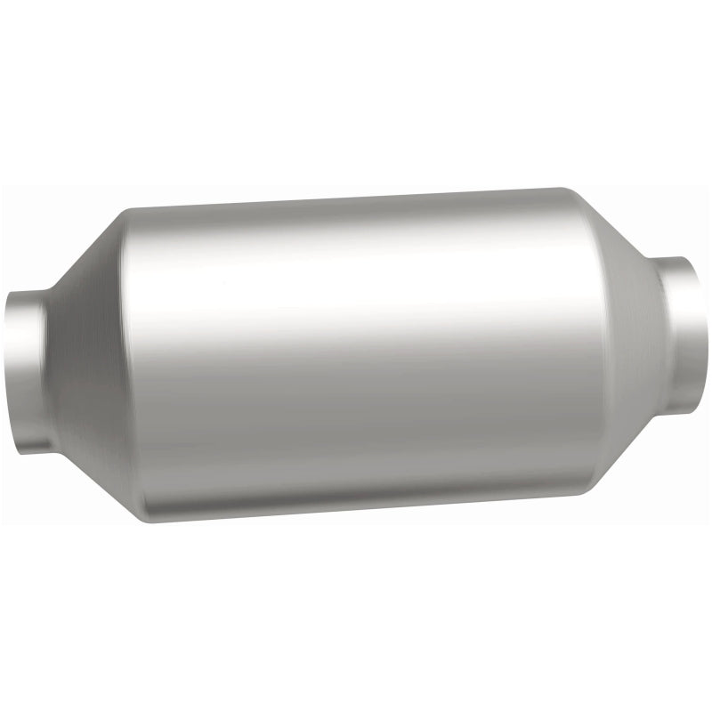 Magnaflow Universal 3in Catalytic Converter for GM 3500/4500 HD 6.0L (2021-2023 Chevrolet Express, GMC Savana)