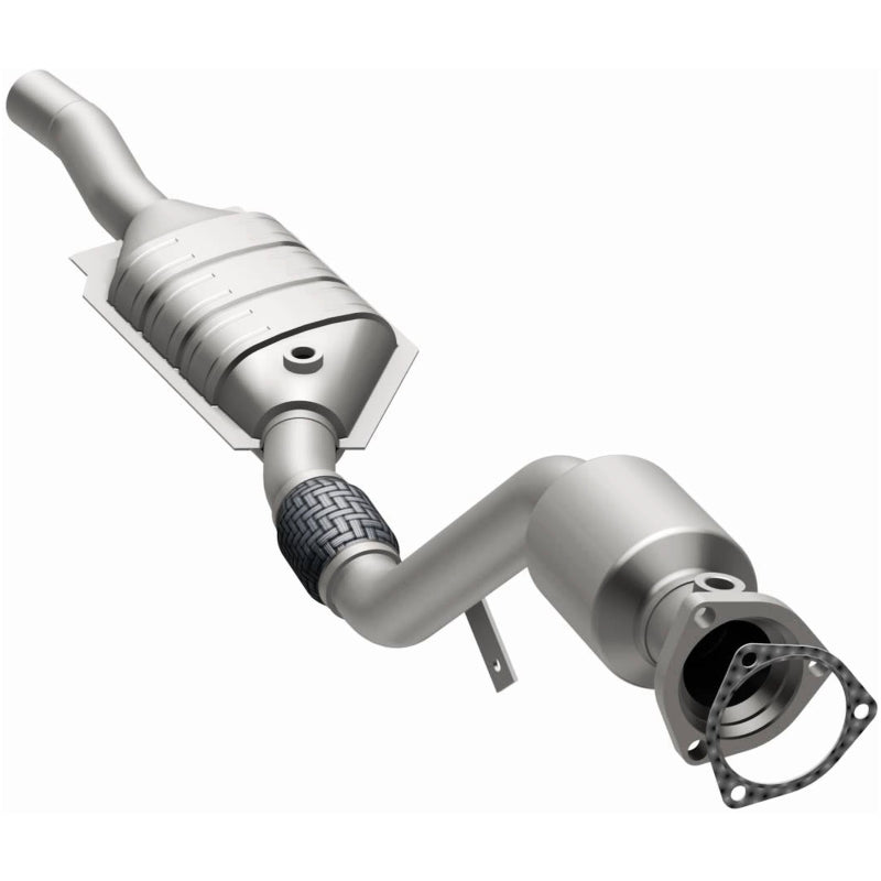 Magnaflow Direct-Fit Catalytic Converter for 2000-2005 Volkswagen Passat 2.8L