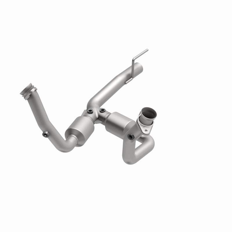 MagnaFlow Conv DF Direct-Fit Catalytic Converter – for 1999–2001 G Cherokee 4.7 fr OEM - OneFastShop