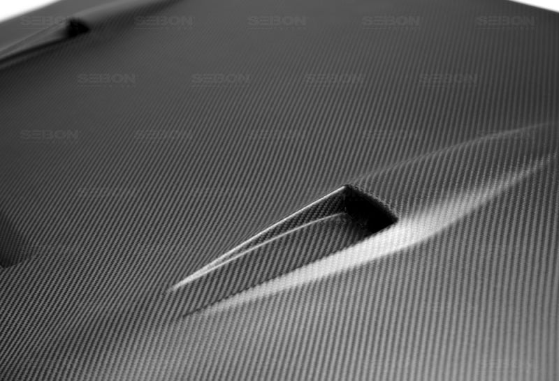 Seibon GTII Dry Carbon Hood for Nissan GTR R35 (09-15)
