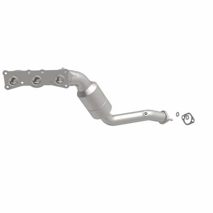 Magnaflow Direct-Fit Catalytic Converter for 2008-2010 BMW 528i/528i xDrive 3.0L Underbody - OneFastShop
