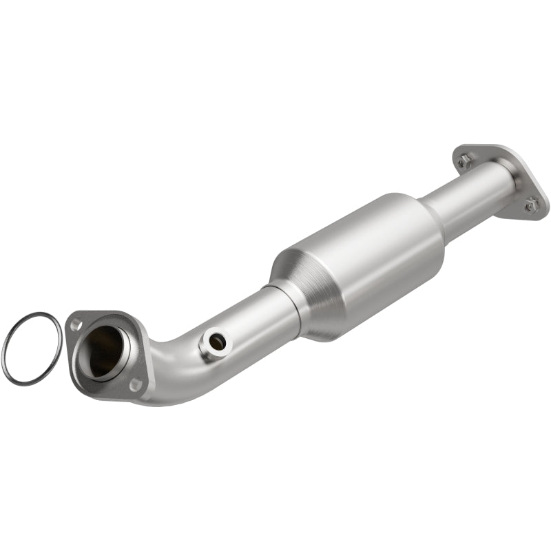 Magnaflow Direct-Fit Catalytic Converter for Toyota Tacoma V6 3.5L (16-20) - OneFastShop