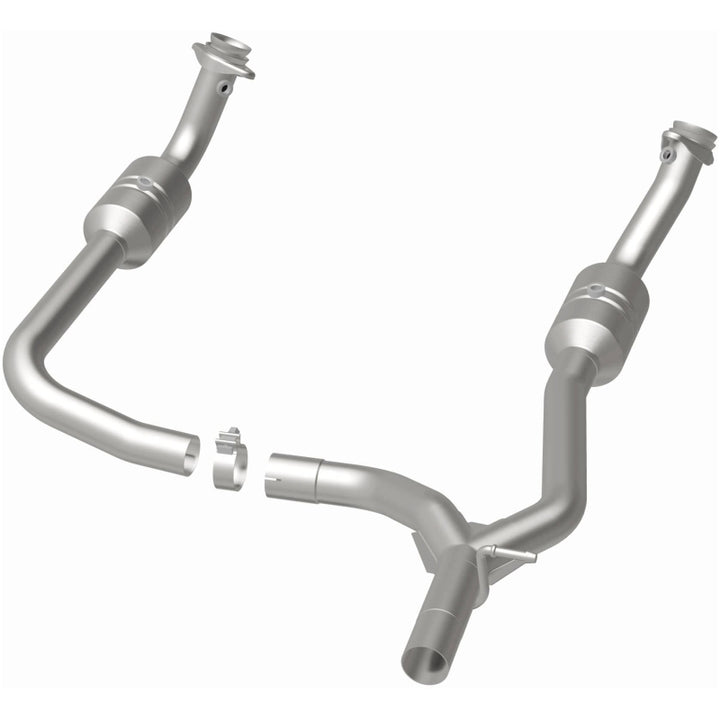 Magnaflow Direct-Fit Catalytic Converter for E-150 4.6L Underbody - OneFastShop