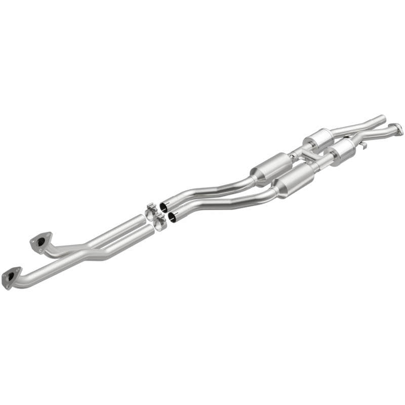 Magnaflow California Catalytic Converter Direct Fit for 96-99 BMW M3 L6 3.2L / 96-98 328i/328is L6 2.8L