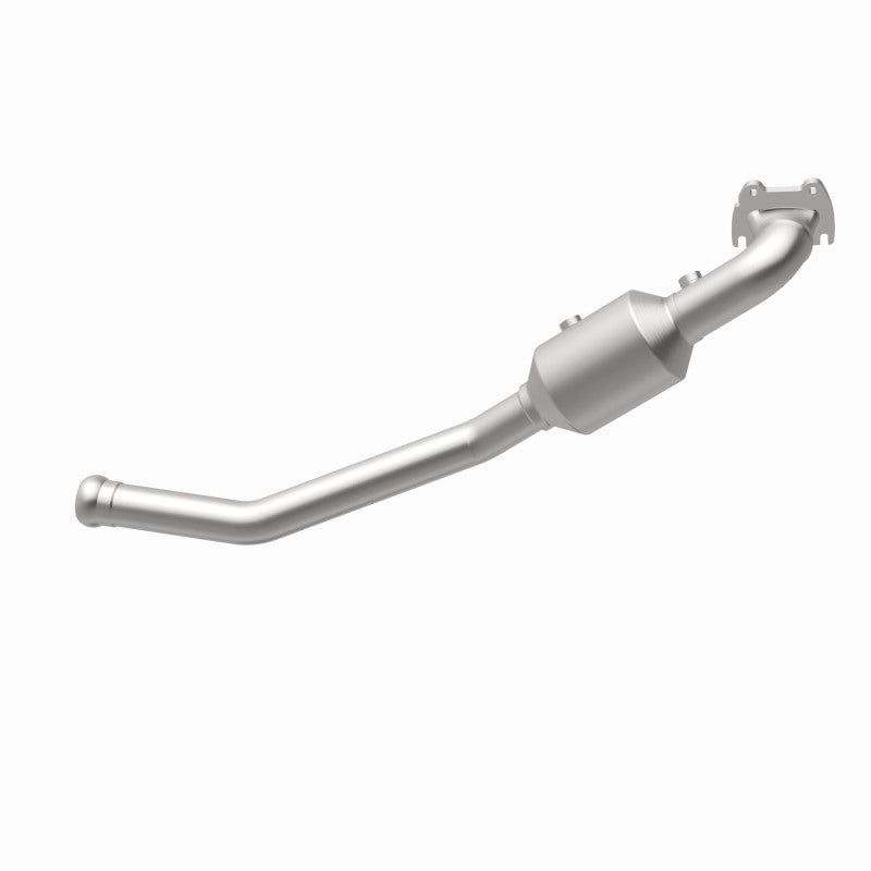 Magnaflow Direct Fit Converter for 13-17 Jeep Grand Cherokee 3.6L