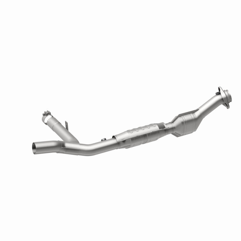 MagnaFlow OEM Grade Catalytic Converter for 2001-2003 Ford F-150, 2001-2002 Lincoln Navigator