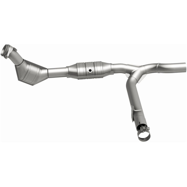 Magnaflow Direct-Fit Catalytic Converter 99-00 Ford F-150/F-250 4.6L P/S - OneFastShop