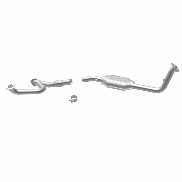 Magnaflow Direct-Fit Catalytic Converter 98-02 Isuzu Trooper 3.5L - OneFastShop